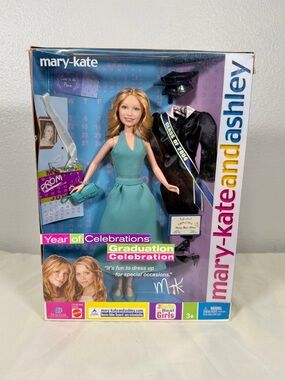 Vintage NWT Mattel Mary-Kate Olsen 2003 Graduation Celebration Barbie Doll NEW